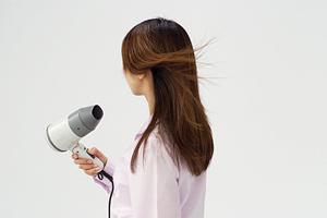 衣類のクリーニングにかかる費用を抑える方法を徹底解説！